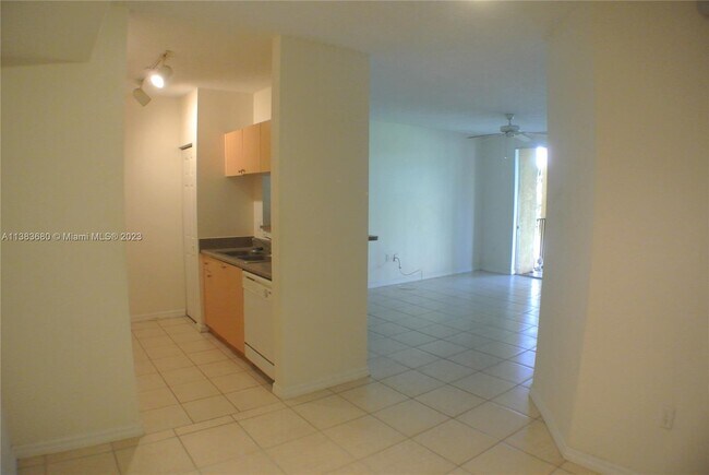 Building Photo - 2792 Center Court Dr