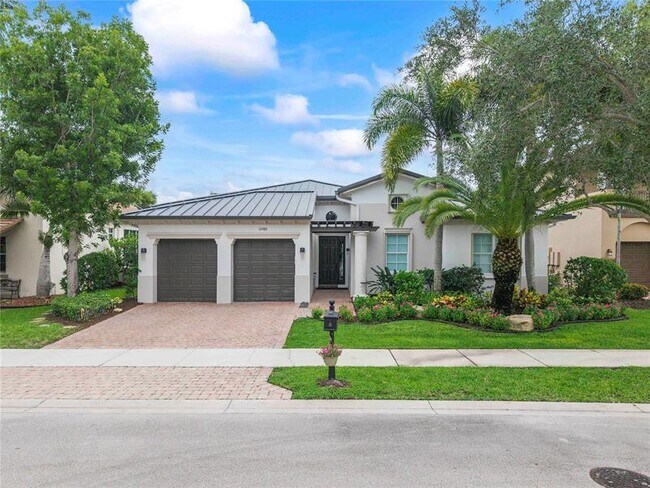 Building Photo - 10980 NW 78th Pl