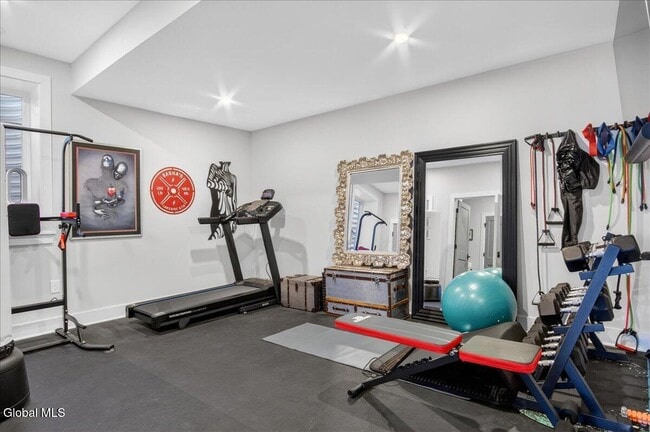 Building Photo - 91 Rodgers Ln