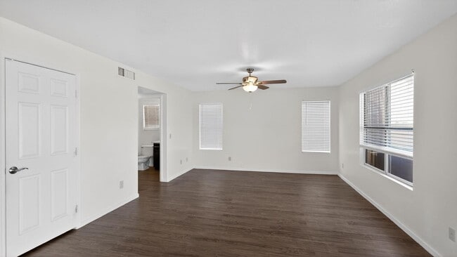 Building Photo - 7702 W Boca Raton Rd