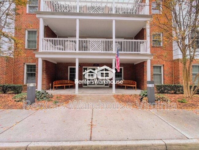 Building Photo - 500 Judah Way