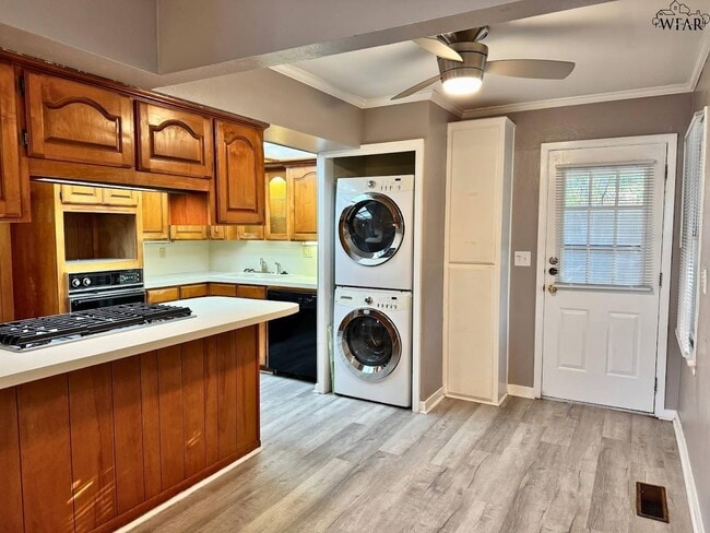 Building Photo - 4503 McCrory Ave