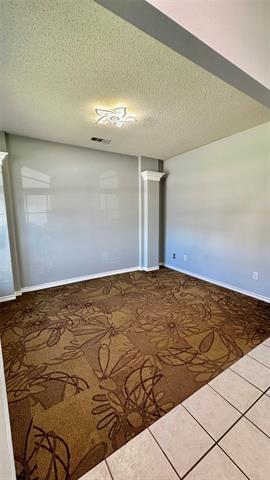 Building Photo - 3818 Blossom Dr