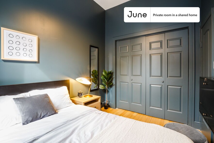 Building Photo - Room in Shared 5 bed/2 bath home in West Harlem