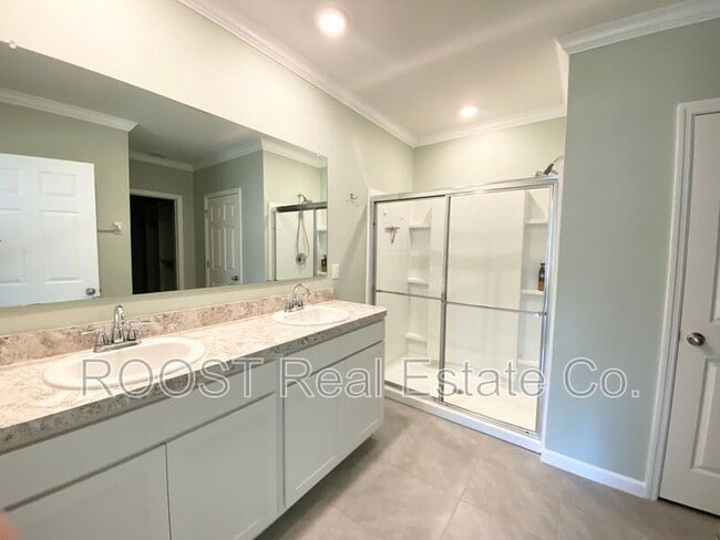 Building Photo - 7499 Tourmaline Dr