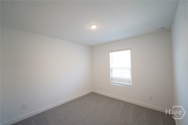 Building Photo - 108 Kingswood Cir