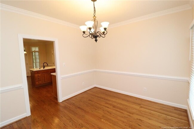 Building Photo - 5445 Brushy Meadows Dr