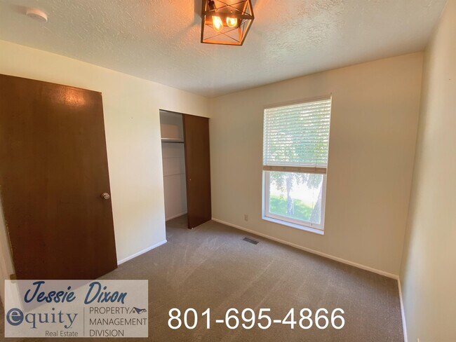 Building Photo - 2687 N 1450 E