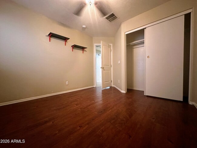 Building Photo - 45560 W Tulip Ln