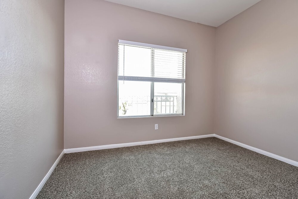 Building Photo - 7855 Blue Brook Dr