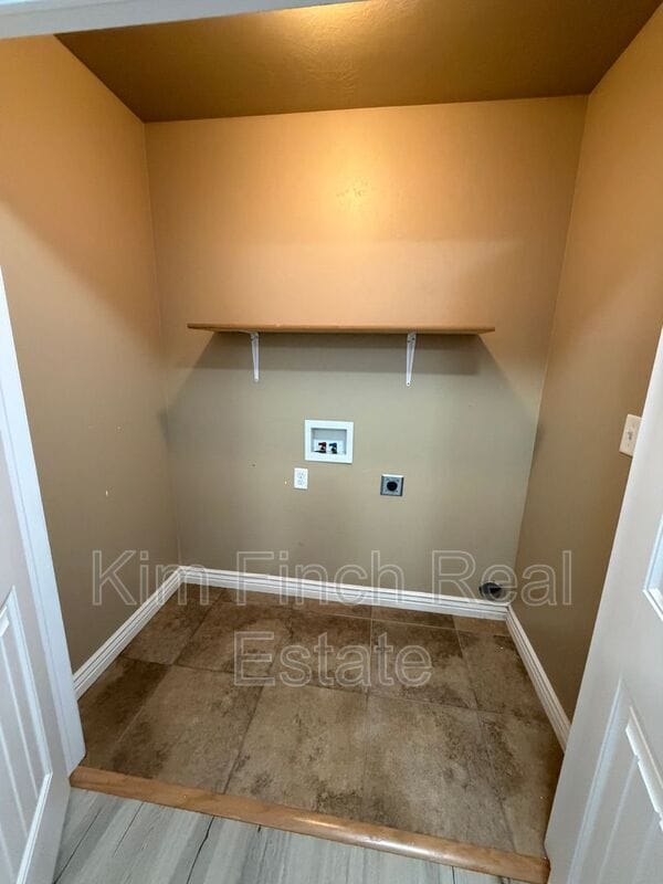 Building Photo - 2389 Hitching Post Dr