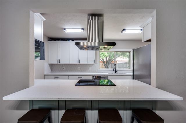 Building Photo - 5096 Thompson Dr