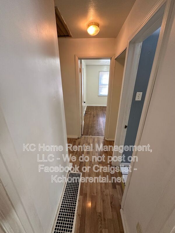 Building Photo - 2115 N 40 St