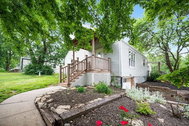 Primary Photo - 3BR/2BA in Gladstone