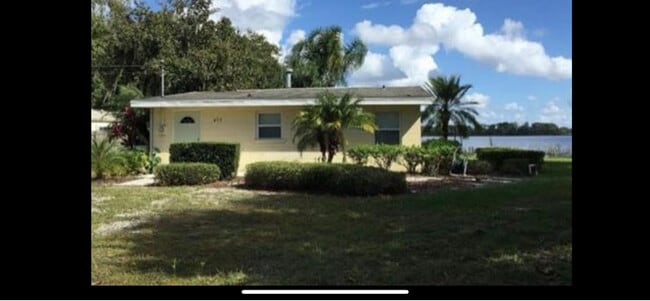 Building Photo - 673 Lake Agnes Dr