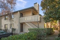 Building Photo - 1414 Alma Way