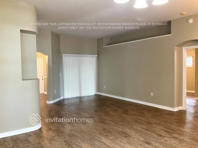 Building Photo - 315 Sabal Springs Ct