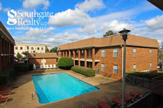 Building Photo - Hardy Manor Apartment Homes