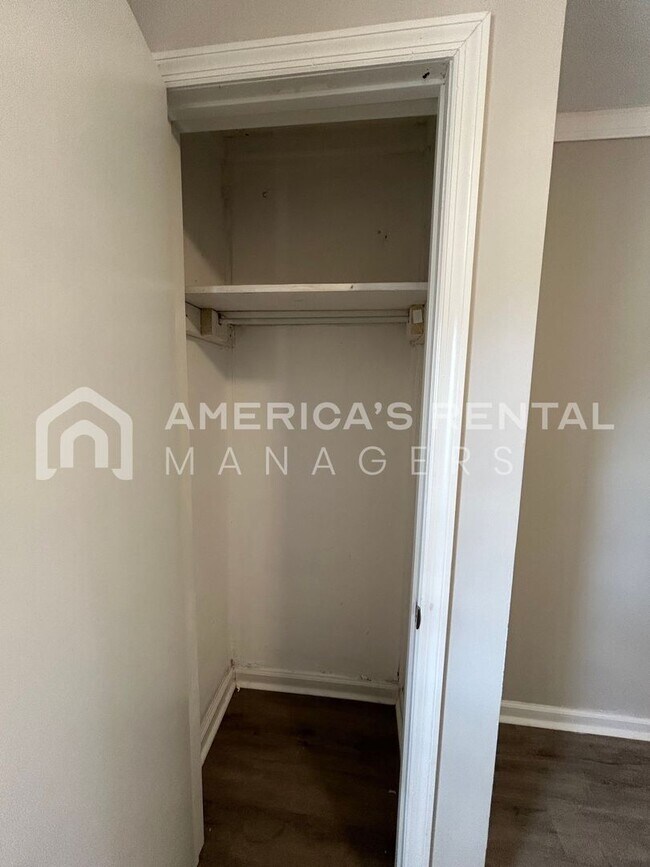 Building Photo - MOVE IN SPECIAL!!! - Home for rent in Adamsville! - Sign a lease by 5/31/26 to get ONE MONTH FREE!!!