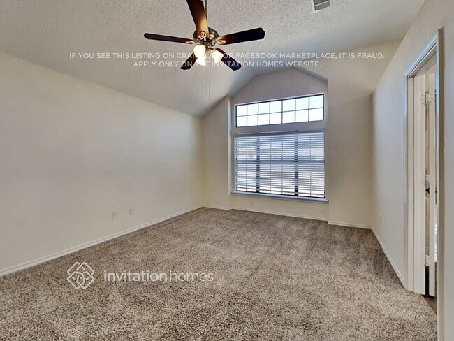 Building Photo - 1136 Settlers Way