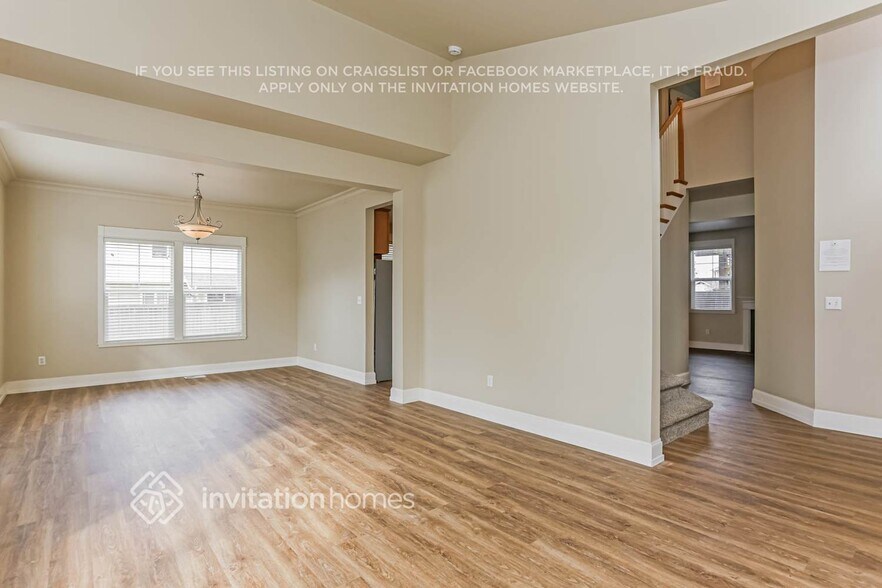Building Photo - 28315 143rd Pl SE