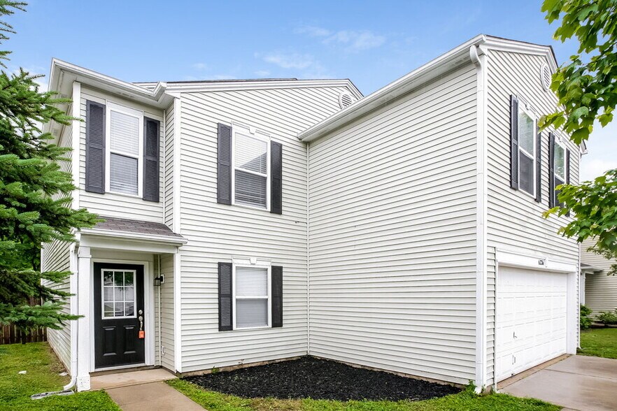 Building Photo - 6336 Alonzo Dr