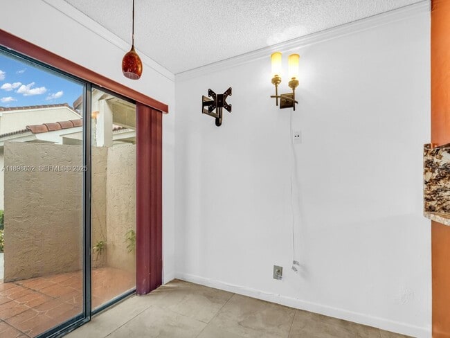 Building Photo - 6326 NW 170th Terrace