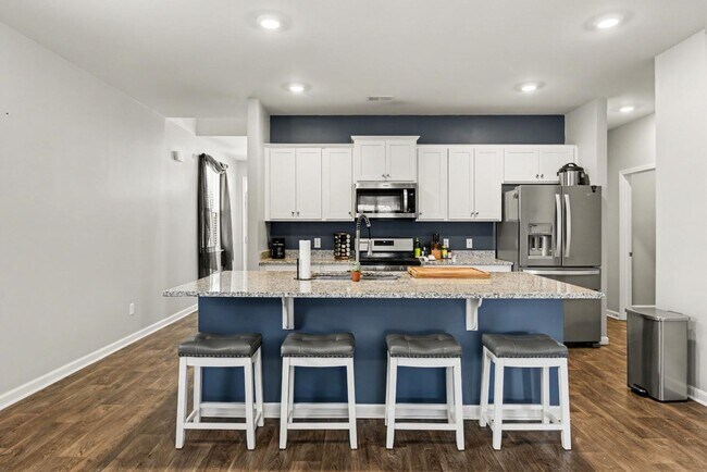 Building Photo - 231 Sweet Cherry Ln
