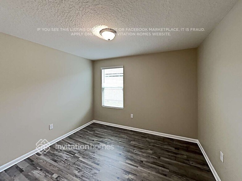 Building Photo - 2136 Pebble Point Dr