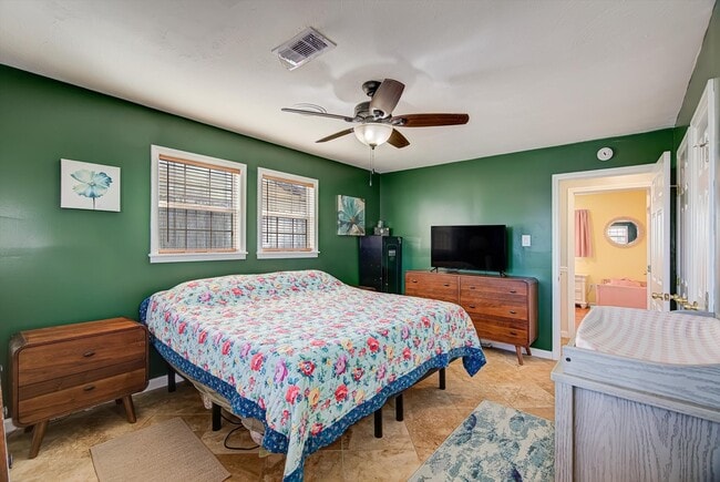 Building Photo - 3415 80th St