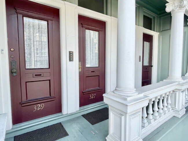 Building Photo - Spacious Studio in the heart of Pacific Heights!  Bonus room!  Laundry! PROGRESSIVE