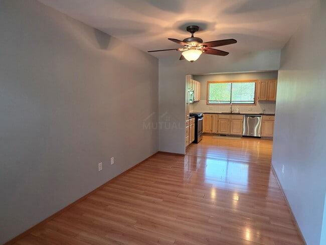 Building Photo - 1039 Cobalt St
