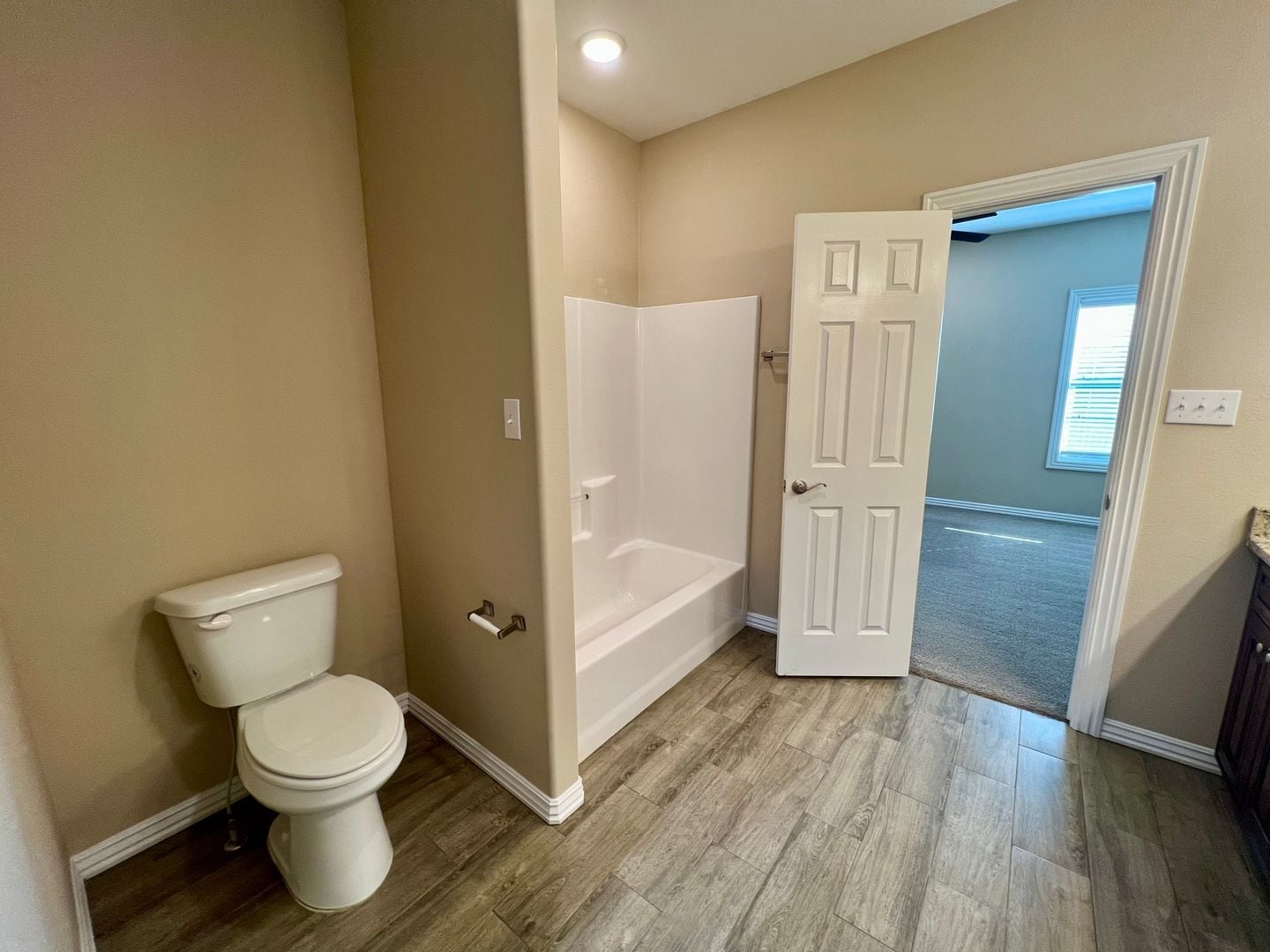 Building Photo - 9911 Landry Dr