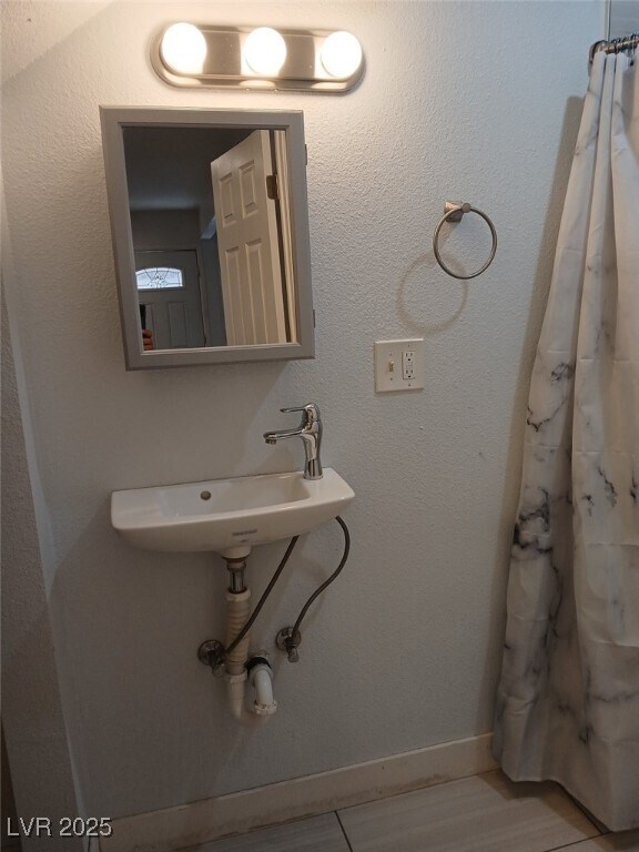 Building Photo - 211 Brookside Ln