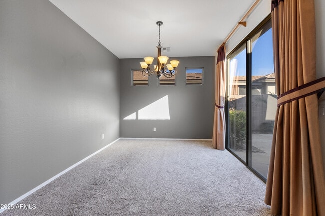 Building Photo - 474 W Seagull Dr