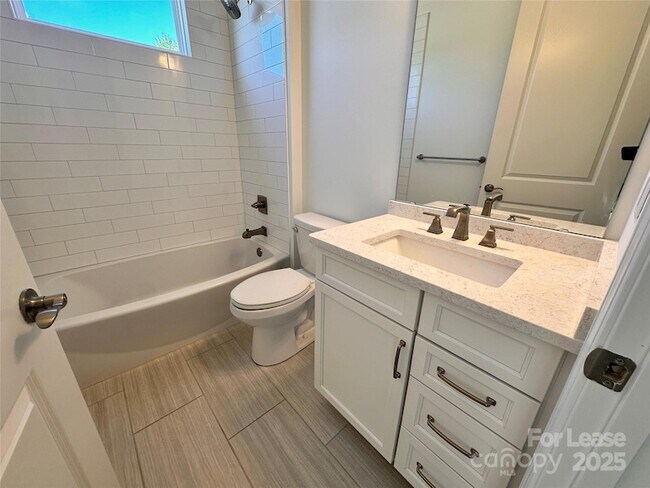 Building Photo - 4553 Stellata Loop
