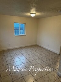 Building Photo - 1929 Idora St