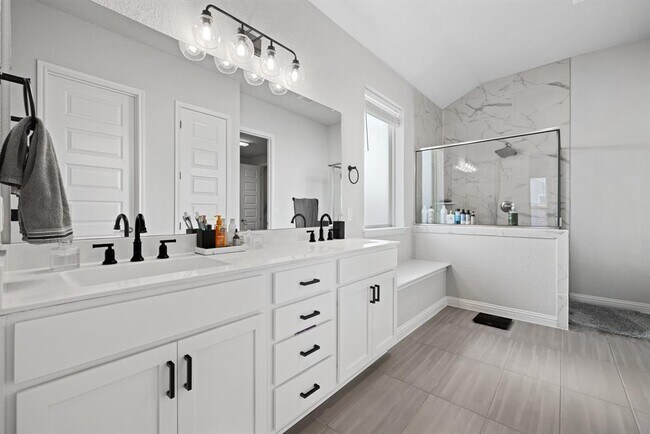 Building Photo - 8405 Hubble Walk