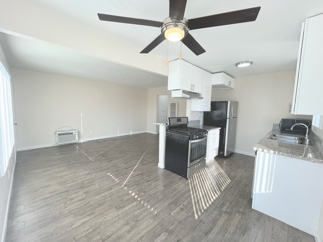 Building Photo - 13704 Franklin St