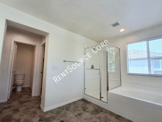 Building Photo - 28408 Camino Del Arte Dr