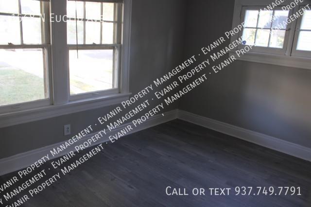 Building Photo - 1568 N Euclid Ave