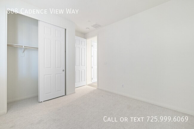 Building Photo - 808 Cadence View Way