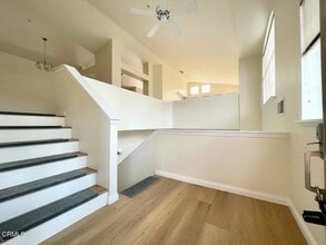 Building Photo - 723 Kingfisher Way