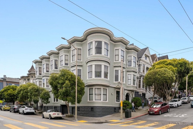 Building Photo - 1393 Waller St