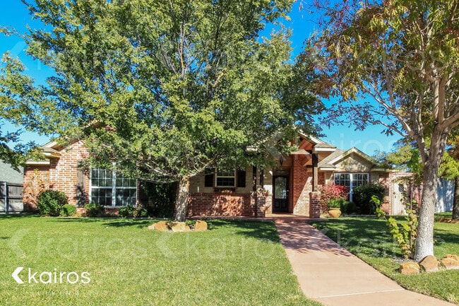 Primary Photo - 7402 Ledgestone Dr.