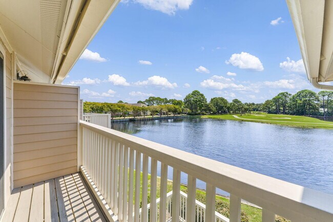 Building Photo - 913 Harbour Point Ln