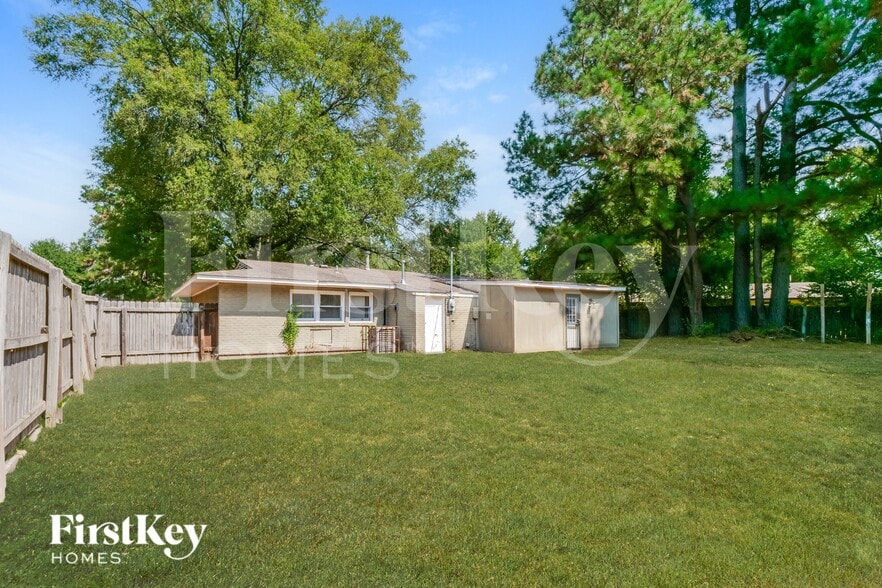 Building Photo - 5183 Warfield Dr