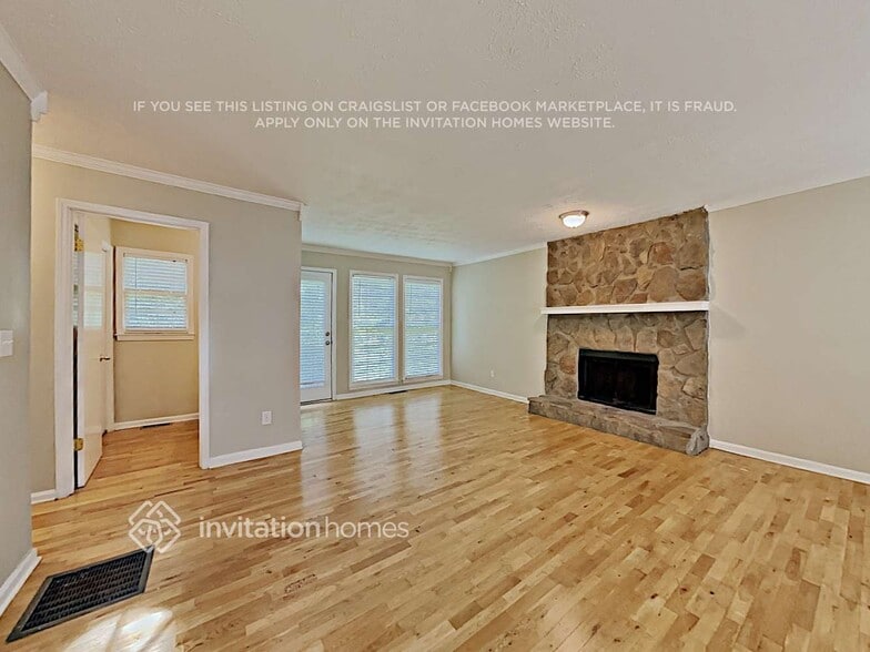 Building Photo - 6117 Fire Fly Ct