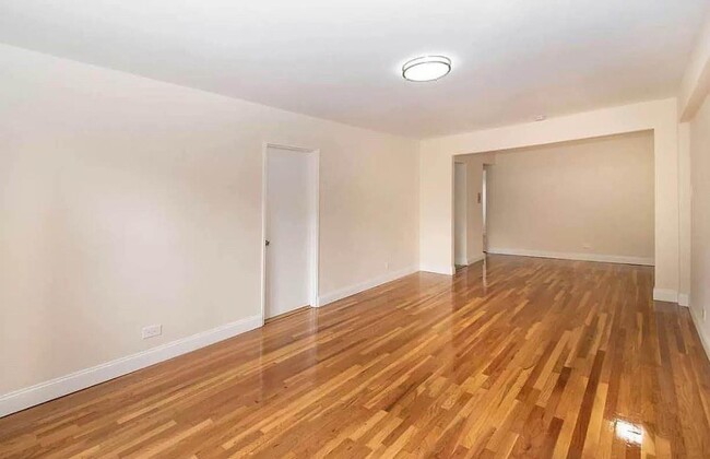 Building Photo - 55-05 Woodside Ave