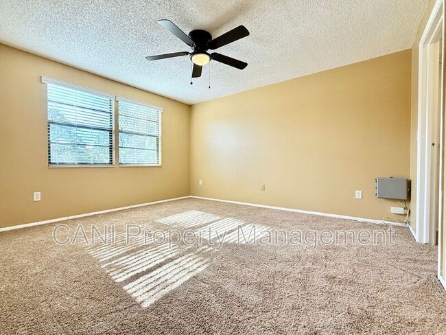 Building Photo - 124 Loblolly Ct